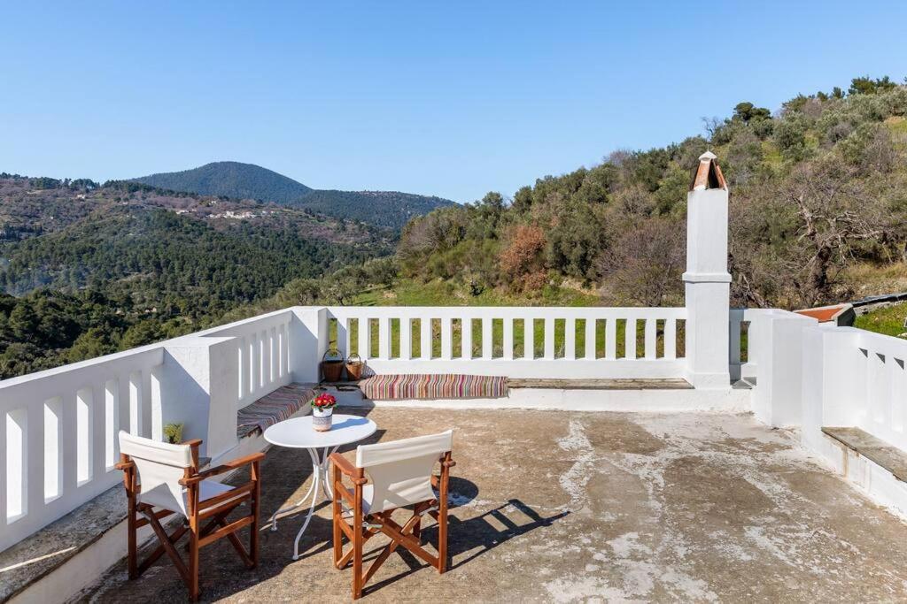 Villa Ambeli Skopelos Town Exterior photo